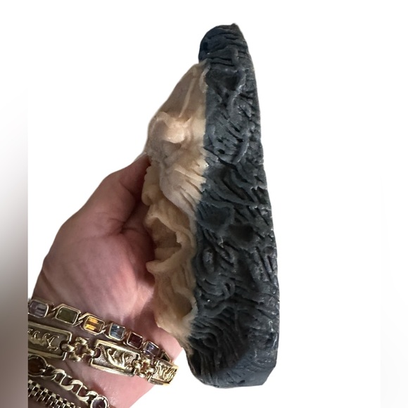 Pine Mountain Yeti saskwatch bar of soap NEW Big Foot handmade - Picture 2 of 4